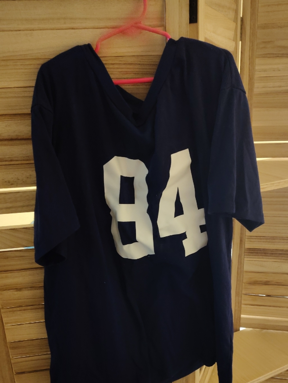 Navy Graphic Tee with White '84' Print